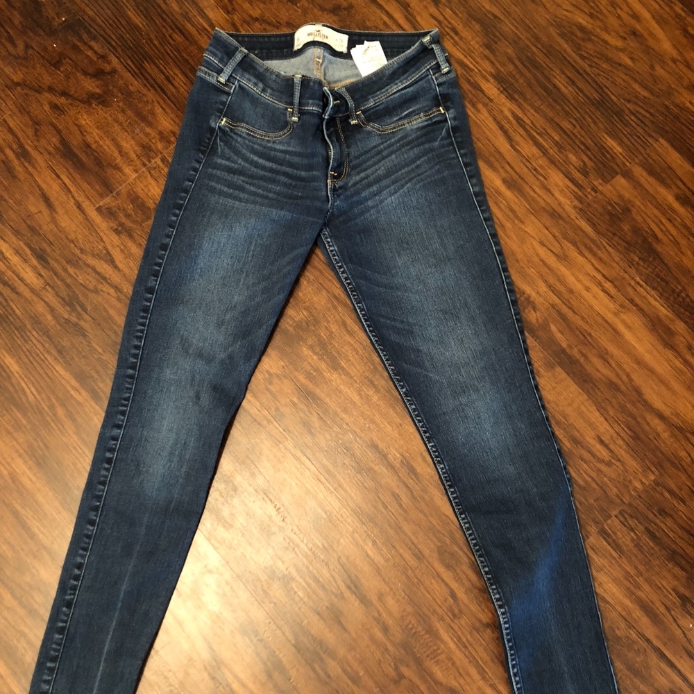 Hollister Dark Wash Jeans